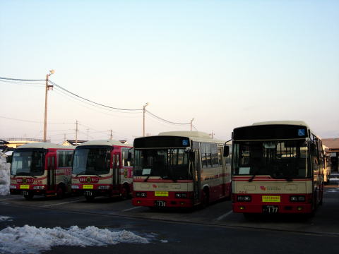 鳥取200か・110　鳥取200か・113　鳥取200か・130　鳥取200か・177