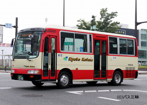 京都200か3088（京交882）