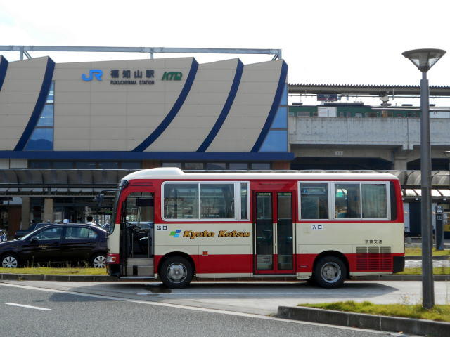 京都200か3088（京交882）