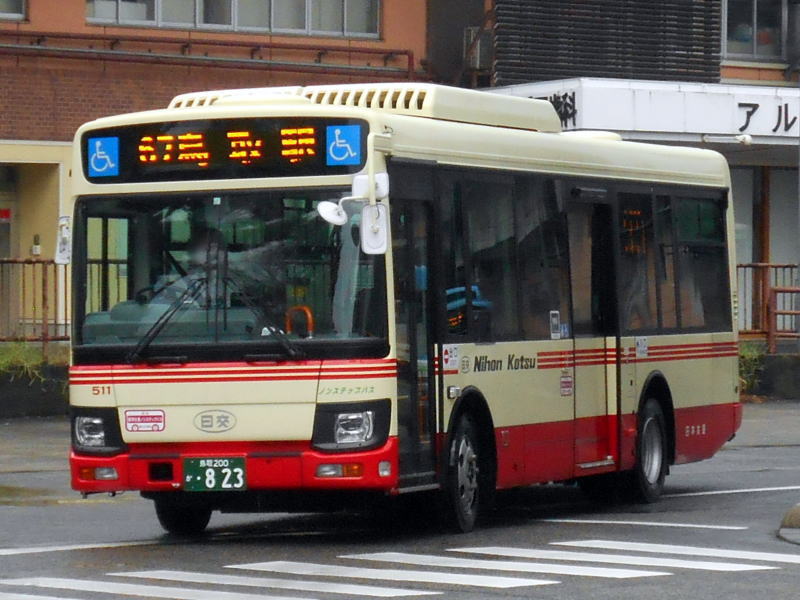 鳥取200か・823（日交511）