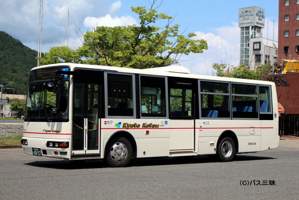 京都200か4057（京交822）