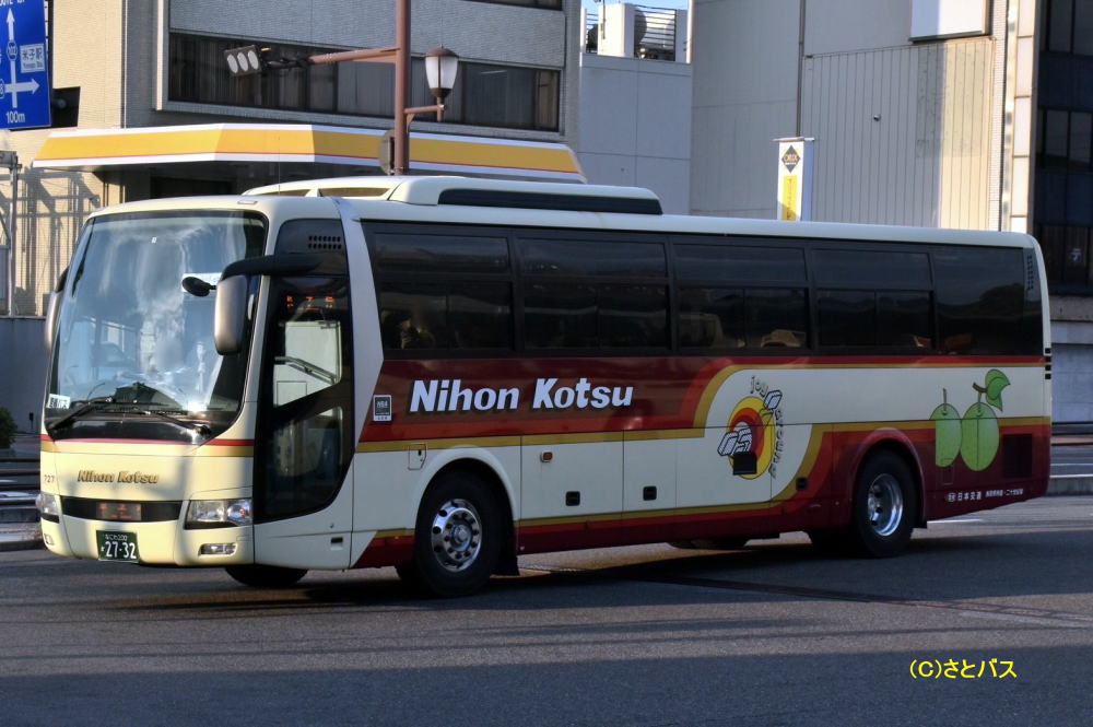 なにわ200か2732(日交727)