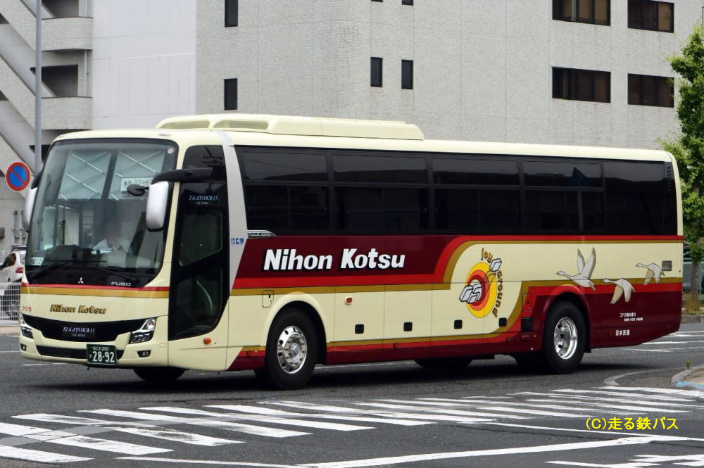 なにわ200か2892（日交705）