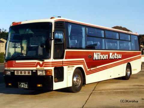 鳥取22か1422（日交439）